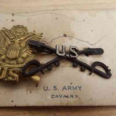 2016.11.74 with .75 & .76: Copyright: The Salvation Army Central Territory Historical Museum; Origsize: 1" x 1" x 0.125"; Origformat: Artifact