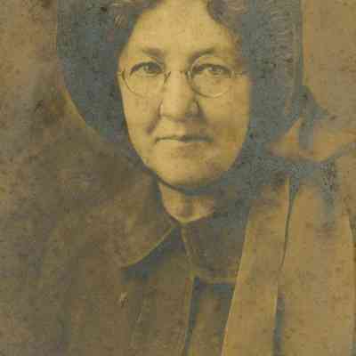 2016.11.26: Copyright: The Salvation Army Central Territory Historical Museum; Origsize: 5 5/8" x 3 5/8"; Origformat: Print-Photographic