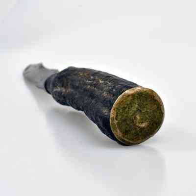 2018 _18_222 (detail - finial): Copyright: The Salvation Army Central Territory Historical Museum; Origsize: 1" x 11.75" x 0.75"; Origformat: Artifact