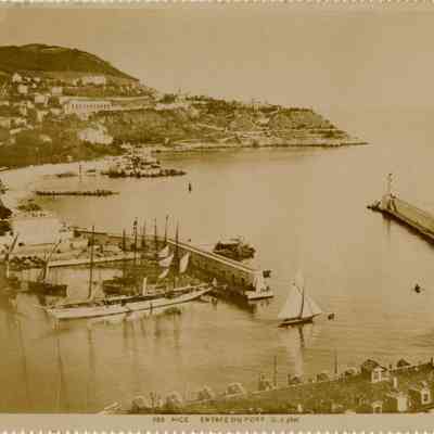 2018.18.202: Copyright: The Salvation Army Central Territory Historical Museum; Origsize: 3 1/2" x 4 1/2"; Origformat: Print-Photographic