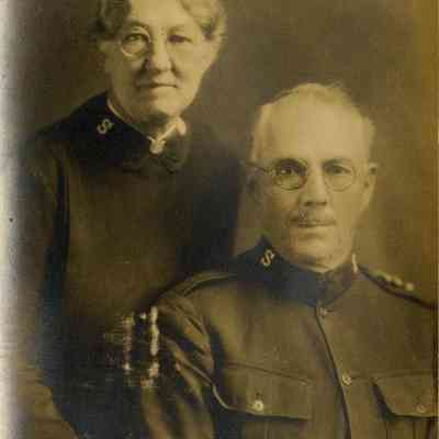 2018.18.110: Copyright: The Salvation Army Central Territory Historical Museum; Origsize: 6 1/2" x 4 1/2"; Origformat: Print-Photographic