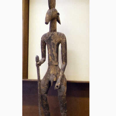 Old Chief Statue