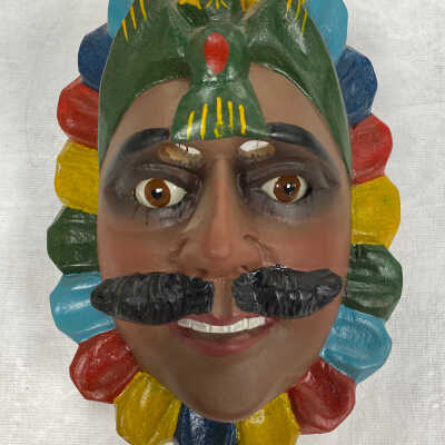 Huitzitzil Tzunum Mask