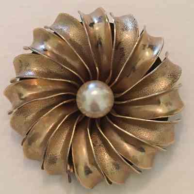 Gold Flower with Pearl Interior Brooch