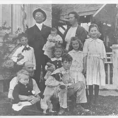 Wesley Adams and Family ca. 1920
