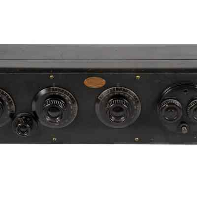 Table Receiver Radio