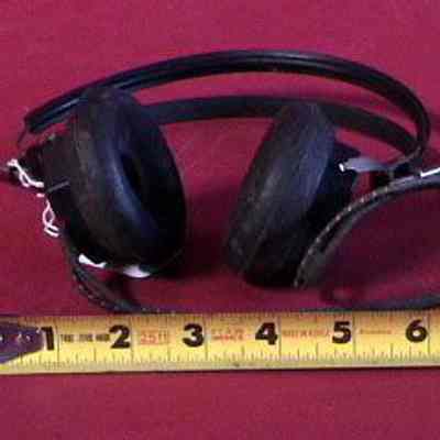 Earphones