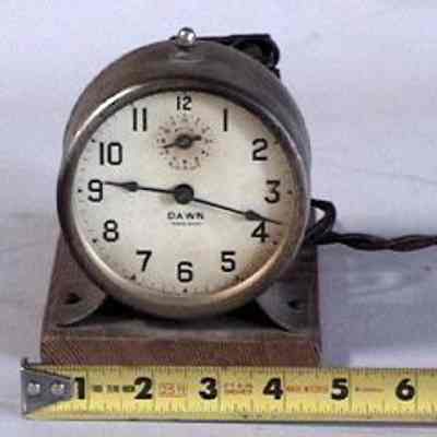 Ingraham "Dawn" Alarm Clock