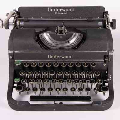 Underwood Portable Typewriter