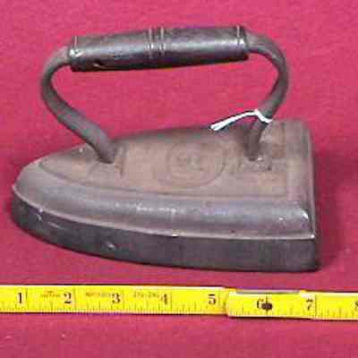 Cloth Iron