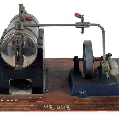 Toy Model Steam Engine