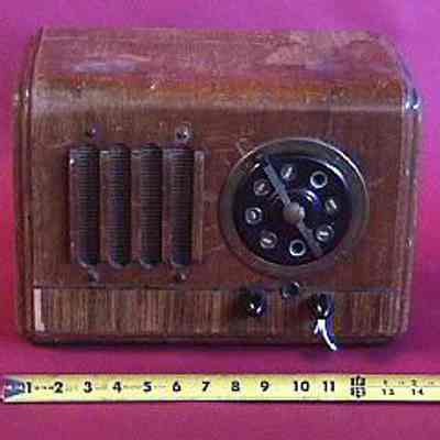 Wood Table Radio