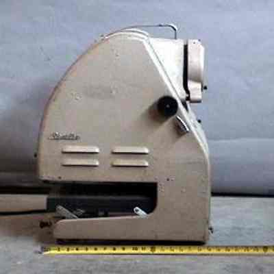 Opaque Projector