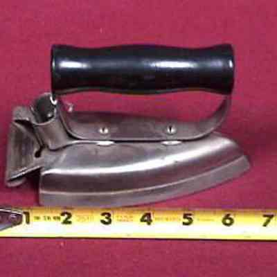 Hotpoint Cloth Iron