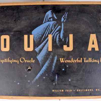 Toy Ouiji Board Game