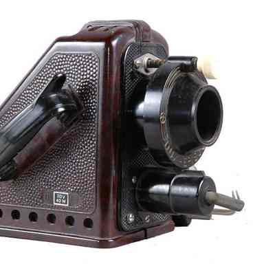 Opaque Projector