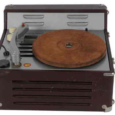 Phonograph