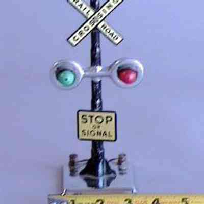Toy Model Train Grade Crossing Signal