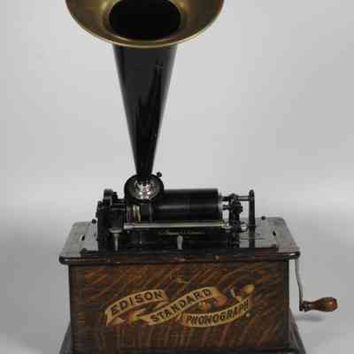 Edison Cylinder Phonograph