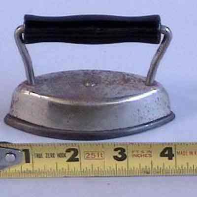 Toy cloth Iron