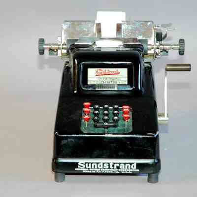 Accounting Adder