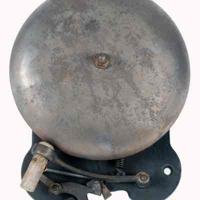 Boxing Trip Bell, hand operated