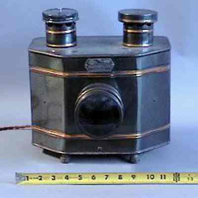 Opaque Projector