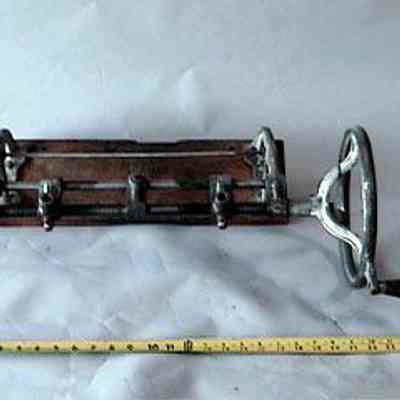 Penny Farthing Tires Installation Tool