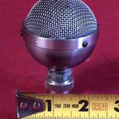 Microphone