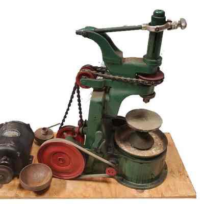 Lens Grinder