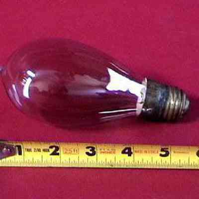 Dual Filament Light Bulb