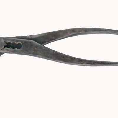 Claw Wrench
