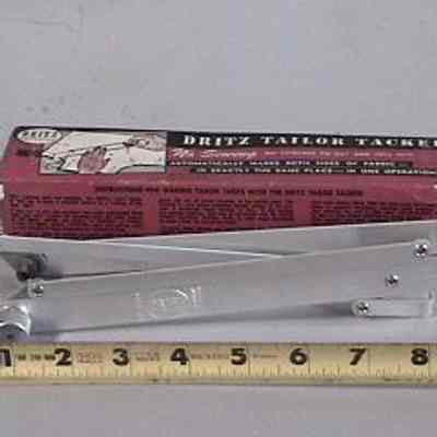 Tailor Tacker
