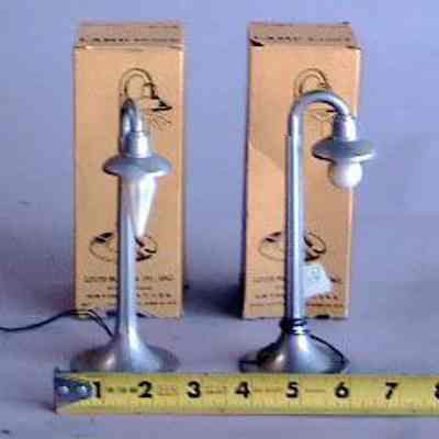 Toy Model Train (2) Post Lamp