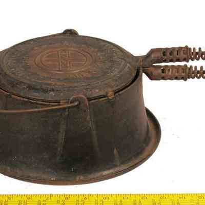 Stove Top Waffle Iron