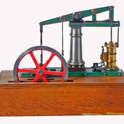 Model Steam Engine