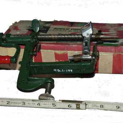 Slicer Corer Apple Peeler