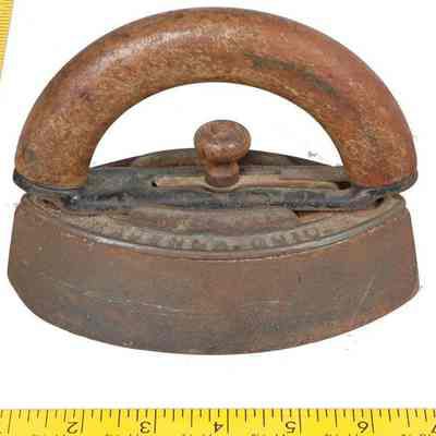 Cloth Iron