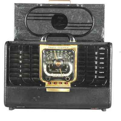 Zenith Portable Radio