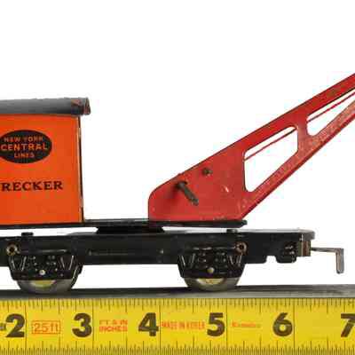 Toy Model Train Wrecker Crane Railway Car