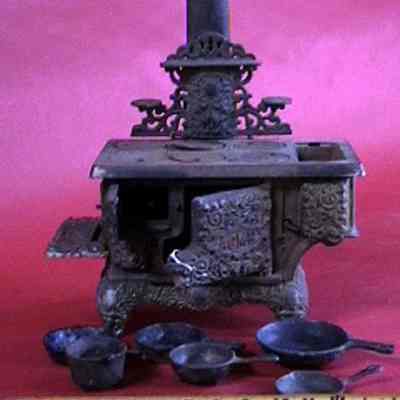 Toy Kitchen Cooking Stove