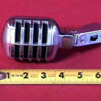 Microphone