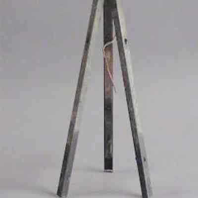 Surveyor s Tripod