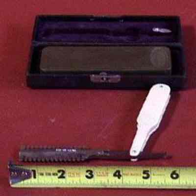 Safety Straight Razor