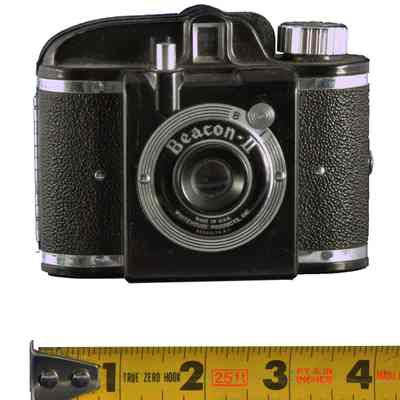 Camera, 127 Film w/Flash Synchronizer
