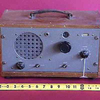 Table Radio/Amplifier