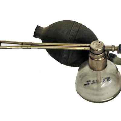 Nasal atomizer sprayer