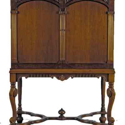 Radio/Phonograph Console