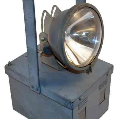 Electric Lamp, 6v Battery Operated