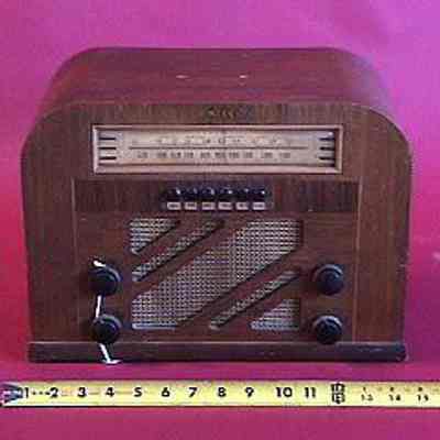 Philco Wood Table Radio